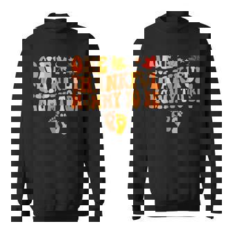 One Thankful Mommy To Be Thanksgiving Pregnancy Announcement Sweatshirt - Thegiftio