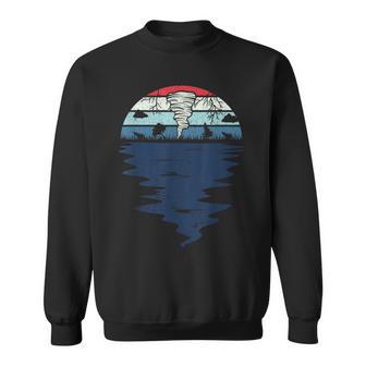 Rétro Chasseur De Tornades Tempête Chasser Les Tornades Sweater e - Cadeauxyz