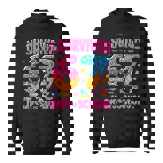 I Survived 67 Days Of School Meme Teachers Students Sweatshirt | Seseable FR