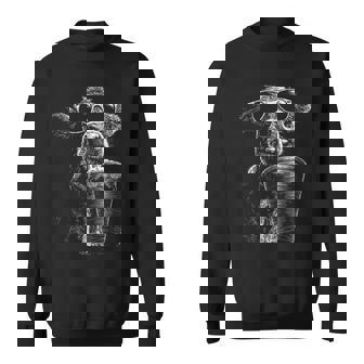 クール 牛 飲む アイスコーヒー 面白い 動物 ミーム Y2k グランジ スウェットシャツ - Kawaiitshirt