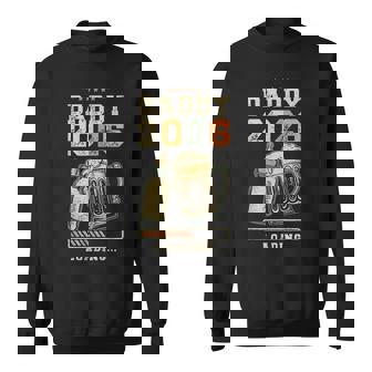 パパ 2026 ローディング 父親業 期待するパパ 父親になる人 スウェットシャツ - Kawaiitshirt