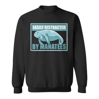 マナティーに気を取られる かわいいマナティー 面白い 海の動物 スウェットシャツ - Kawaiitshirt