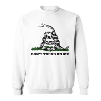 Don't Tread On Me 2Nd Amendment 愛国心が強いノベルティアイテム スウェットシャツ - Kawaiitshirt