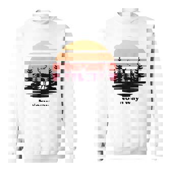 Norway Michigan Retro Sunset Up North Deer Midwest Sweatshirt Unisex | Mazezy