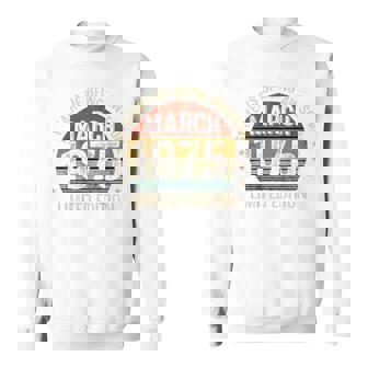 On Back 3月の誕生日 Est 1975年限定版 51St スウェットシャツ - Kawaiitshirt