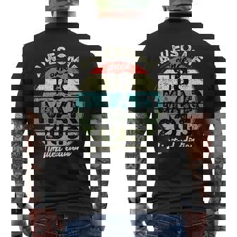 2015年3月18日 10歳の誕生日 10歳 2025年 誕生日 メンズTシャツ バックプリント - Kawaiitshirt