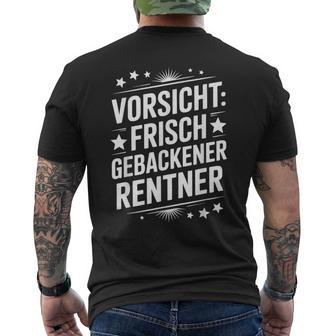 2026 Rentner Eine Legende Geht In Rente 2025 Ruhestand T-Shirt mit Rückendruck - Geschenkecke