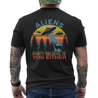 Aliens Don't Believe Either Ufo Extra Terrestre Drôle T-shirt imprimé au dos - Cadeauxyz