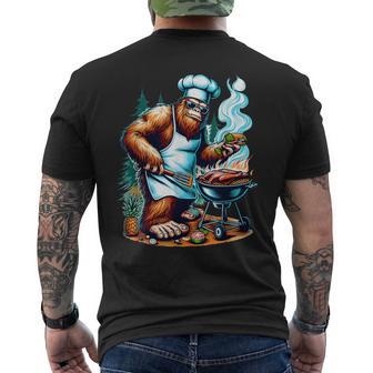 Bbq Master Bigfoot Chef Grill Cooking Barbecue Dad Men's T-shirt Back Print - Thegiftio UK