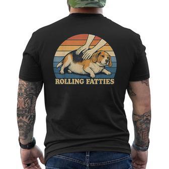 Beagle Rolling Fatties 駄洒落ジョーク 犬好き メンズTシャツ バックプリント - Kawaiitshirt