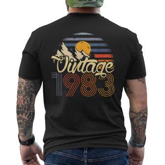 Cadeau D'anniversaireintage Pour 39 Ans Depuis 1983 T-shirt imprimé au dos - Cadeauxyz