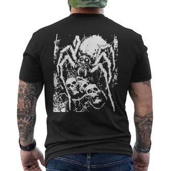Crust Punkpinne Horror Creepy Edgy Goth Grunge Weirdcore T-Shirt mit Rückendruck - Geschenkecke
