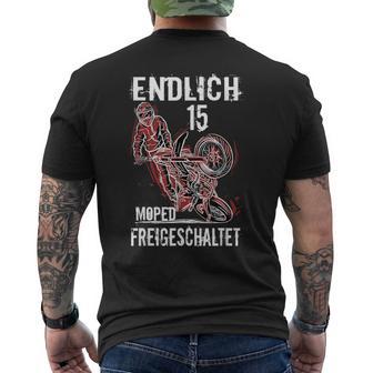Endlich 15 Moped Freigeschaltet Geburtstag Mopedfahrer T-Shirt mit Rückendruck - Geschenkecke