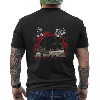 Gato Negro Durmiendo En Brujas Grimorio Con Rosas Espinas Camiseta Hombre Estampado Espalda - Regaloses