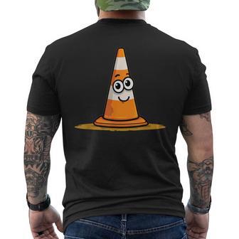 Joli Costume De Cône Deignalisationouriant Pour Un Look Amusant T-shirt imprimé au dos - Cadeauxyz