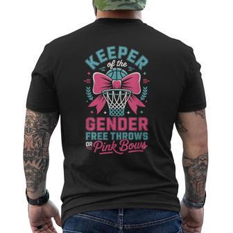 Keeper Of The Gender Reveal Free Throws Or Pink Bows Party Men's T-shirt Back Print | Mazezy