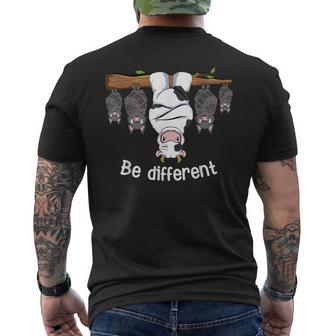 Lustiges Motivationpruch Be Different Kuh T-Shirt mit Rückendruck - Geschenkecke