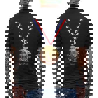 Medalla De Oro Para Ganadores Equipo Escolar Y Campeones Camiseta Hombre Estampado Espalda - Regaloses