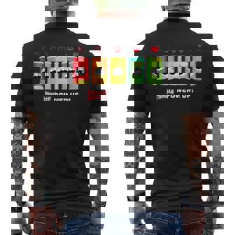 Pringles Gaming Powerup Chwarz Und Mehrfarbig Klassisch Gaming- ApparelGaming Gamernack-Fans Klassisch -Jugendliche T-Shirt mit Rückendruck - Geschenkecke