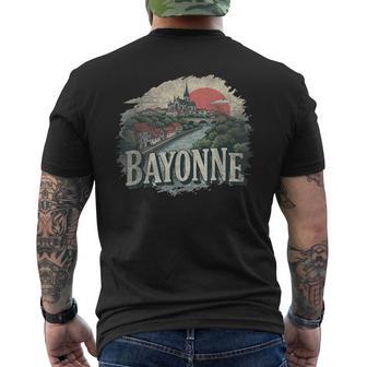 Souvenir Rétro Bayonne Paysageintage T-shirt imprimé au dos - Cadeauxyz