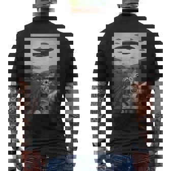 Surprised Scared Cat Selfie With Alien UFO Cat UFO Men's Back Print T-Shirt | Mazezy