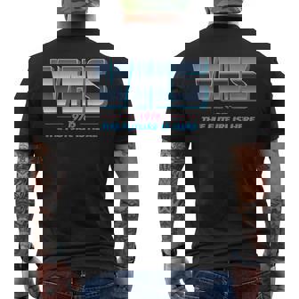 Vhs Tape The Future Is Here Retro Lover -Ideo メンズTシャツ バックプリント - Kawaiitshirt