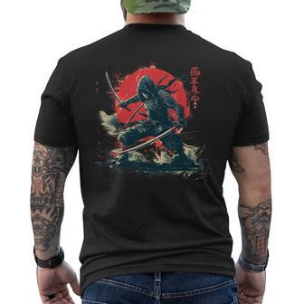 Vintage Anime Japanischer Ninjaamurai Fighter Kampfsport T-Shirt mit Rückendruck - Geschenkecke