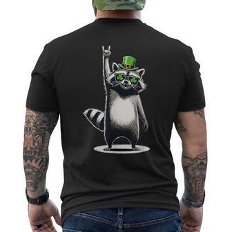 Waschbärt Patty's Kleeblatt Lustigt Patrick's Day T-Shirt mit Rückendruck - Geschenkecke