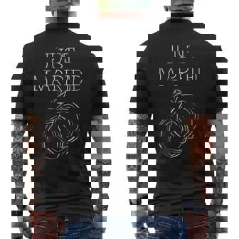 お揃いのカップルシャツ Just Married Newlyweds 新郎新婦 新郎新婦 メンズTシャツ バックプリント - Kawaiitshirt