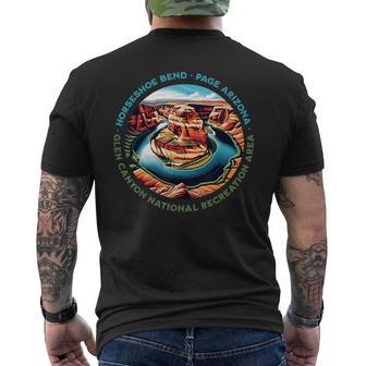 アイコニックな蹄鉄ベンド ハイキング グレンキャニオンページ アリゾナ メンズTシャツ バックプリント - Kawaiitshirt