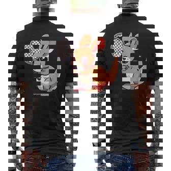 カンガルー かわいい ラケット スポーツ テニス プレイ 動物 キャラクター キュート メンズTシャツ バックプリント - Kawaiitshirt