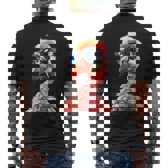 サングラスをかけたフラミンゴ フラミンゴが大好き かわいいフラミンゴ メンズTシャツ バックプリント - Kawaiitshirt