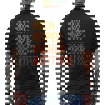 ハイ・ホープス 高地、楽しいインスピレーションロケット打ち上げ メンズTシャツ バックプリント - Kawaiitshirt