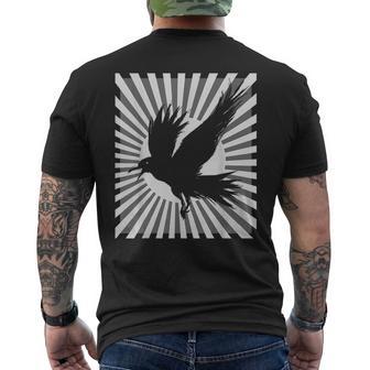 レトロなカラスの美学 日本の旭日旗 黒カラス メンズTシャツ バックプリント - Kawaiitshirt