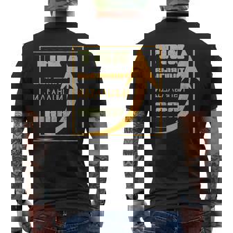 ロシア パパ 父 夫 ユーモア スラブ系 ソ連 キリル文字 バチャ メンズTシャツ バックプリント - Kawaiitshirt