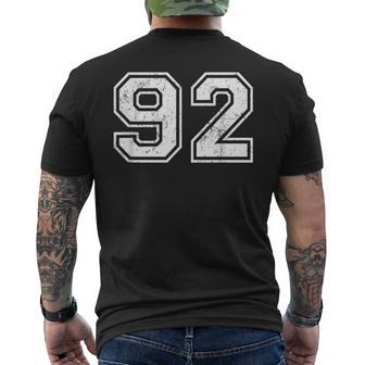 ヴィンテージ スポーツ 数字 92 九十二 メンズTシャツ バックプリント - Kawaiitshirt