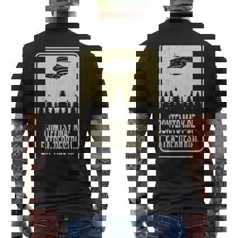 中身は地球外ufo 月曜日 宇宙人宇宙 メンズTシャツ バックプリント - Kawaiitshirt