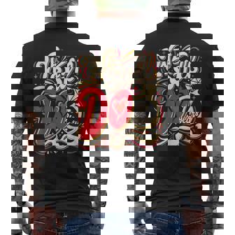 私たちはまだ17歳面白いカップル結婚17周年を迎えます メンズTシャツ バックプリント - Kawaiitshirt