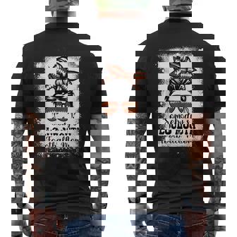 誰かのラウド・マウス・フットボール・マム・チアー・フットボール選手 メンズTシャツ バックプリント - Kawaiitshirt