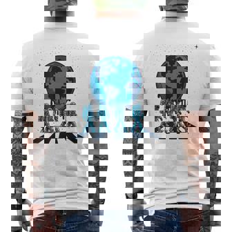 Earth Astronaut Planet Space Galaxy Universe Science Men's Back Print T-Shirt | Mazezy