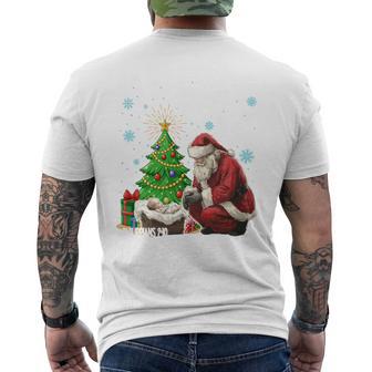 Every Knee Shall Bow Baby Jesus Kneeling Santa Men's T-shirt Back Print - Thegiftio