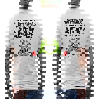 A Little Two Who's Are Due Hat Santa Pregnancy Christmas Men's T-shirt Back Print | Mazezy