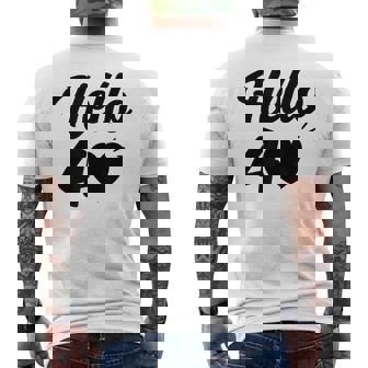 こんにちは40歳 40歳 40歳 誕生日 四十歳 母 メンズTシャツ バックプリント - Kawaiitshirt