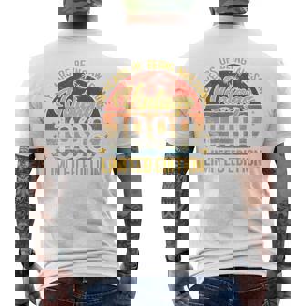 裏面 ヴィンテージ 28 誕生日 デコレーション メンズ 28歳 1998 28歳 メンズTシャツ バックプリント - Kawaiitshirt