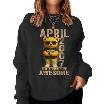 19歳 2007年4月 テディベア 19歳 誕生日 男性 女性 レディーススウェットシャツ - Kawaiitshirt