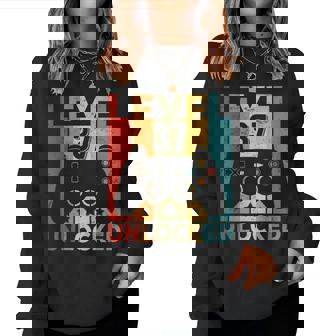 37E Anniversaire Homme 37 Ans Contrôleur De Jeu Gamer Sweat-shirt pour femme - Cadeauxyz