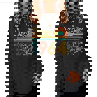 62歳の誕生日プレゼント 62歳 男性 女性 レトロ ヴィンテージ 1964 レディーススウェットシャツ - Kawaiitshirt