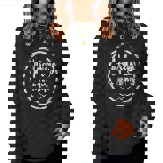 Cadeau De Hockeyur Glace En Détresse De Maman De Hockey Sweat-shirt pour femme - Cadeauxyz