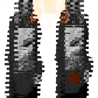 Cat Selfie With Alien Ufo Cat For Women Women Sweatshirt | Seseable FR