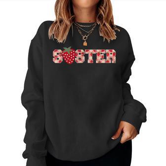 Strawberry Sister Fruit 1St Birthday Family Matching Women Sweatshirt - Thegiftio UK